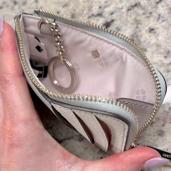 Kate Spade Margaux Zippered Card Holder with Key Fob EUC - Picture 8 of 9